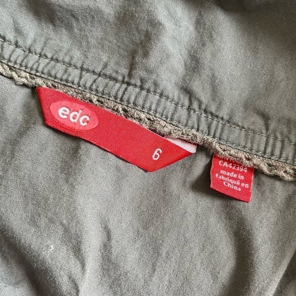 TAUPE Floral Miniskirt Ditsy Floral Fairy Grunge Whimsical Size 6 edc by Espirt - Picture 6 of 10